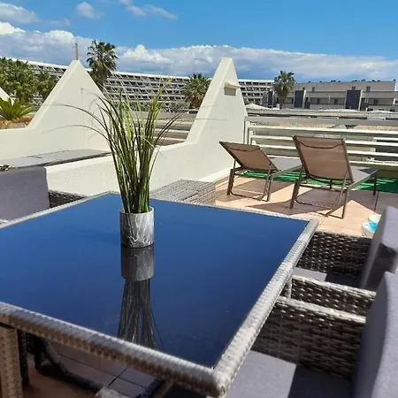 公寓 Golden Paradise 007 Helio 25