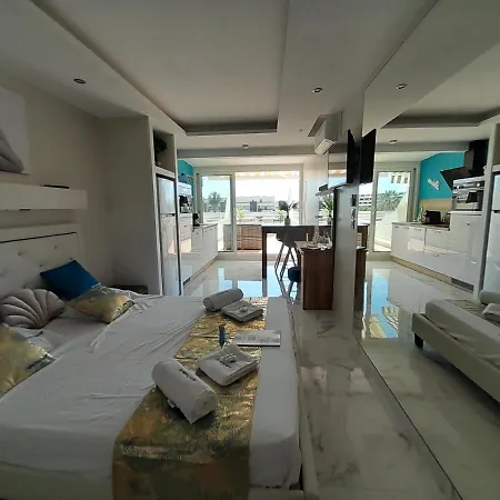 Golden Paradise 007 Helio 25 公寓