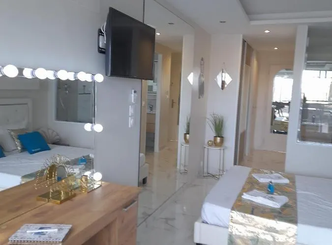 Golden Paradise 007 Helio 25 Appartamento