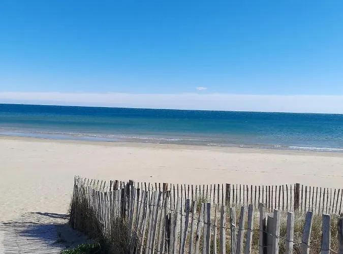 Golden Paradise 007 Helio 25 * Agde